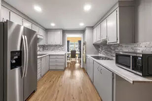 4102 Woodland Cir, Deland, FL 32724 - Photo 7