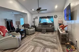 58 Blare Castle Dr, Palm Coast, FL 32137 - Photo 3