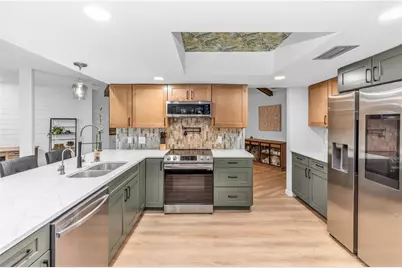 634 E Lehigh Drive, Deltona, FL 32738 - Photo 9