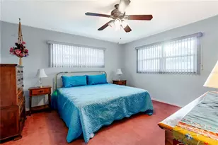 2420 Pine Tree Cir Dr, Orange City, FL 32763 - Photo 17