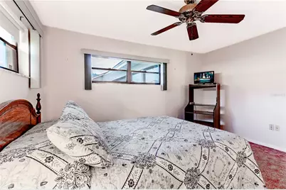 2420 Pine Tree Circle Drive, Orange City, FL 32763 - Photo 31