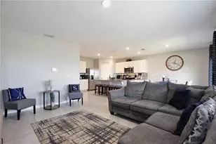 411 Lazio Cir, Debary, FL 32713 - Photo 11