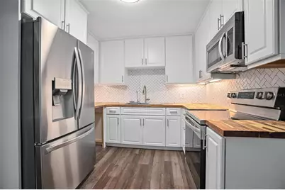 1142 Valley View Lane, Deland, FL 32720 - Photo 9