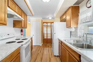 105 Florence Blvd, Debary, FL 32713 - Photo 3