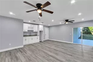 1622 N Merrick Dr, Deltona, FL 32725 - Photo 37