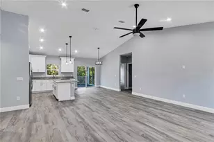 1622 N Merrick Dr, Deltona, FL 32725 - Photo 9