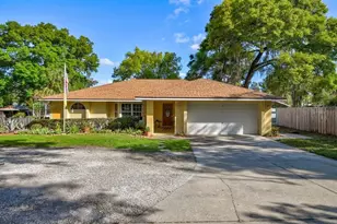 1559 W Euclid Ave, Deland, FL 32720 - Photo 3