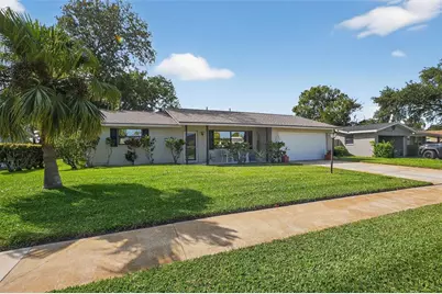 2324 Green Street, South Daytona, FL 32119 - Photo 9