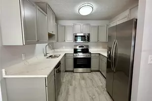 2410 S Glen Eagles Dr, Deland, FL 32724 - Photo 17