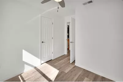 1015 E Howry Avenue, Deland, FL 32724 - Photo 19