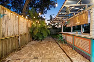 650 S Pine St, New Smyrna Beach, FL 32169 - Photo 23