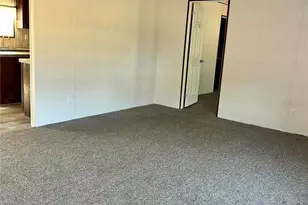 1540 SE 187th Ave, Silver Springs, FL 34488 - Photo 5