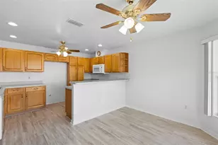 2044 Doyle Rd, Deltona, FL 32738 - Photo 9