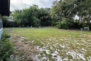 820 Berkshire Rd, Daytona Beach, FL 32117 - Photo 13