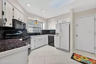 6157 Sequoia Dr, Port Orange, FL 32127 - Photo 5