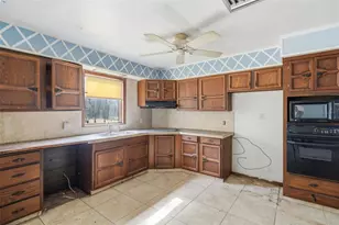 1721 1st St, Orange City, FL 32763 - Photo 67