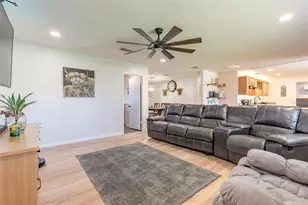 1804 Mango Tree Dr, Edgewater, FL 32132 - Photo 7