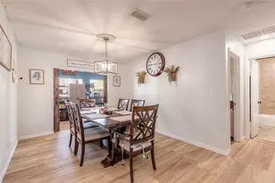 1804 Mango Tree Dr, Edgewater, FL 32132 - Photo 3