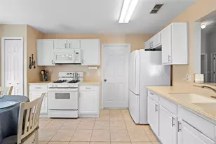 617 Fawn Ridge Dr, Orange City, FL 32763 - Photo 5