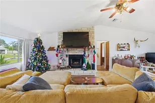 3220 Queen Palm Dr, Edgewater, FL 32141 - Photo 13