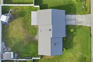 3220 Queen Palm Dr, Edgewater, FL 32141 - Photo 5