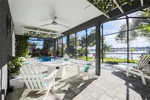 906 S Lake Lindley Dr, Deland, FL 32724 - Photo 31