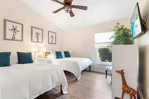 906 S Lake Lindley Dr, Deland, FL 32724 - Photo 25