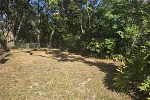 2455 Royal Rd, Deland, FL 32724 - Photo 17