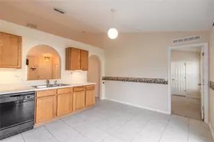 3307 Kumquat Dr, Edgewater, FL 32141 - Photo 11