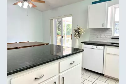 286 Katrina Street, De Leon Springs, FL 32130 - Photo 9