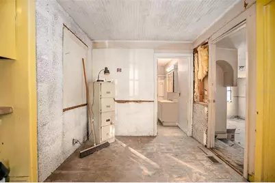 1430 E New York Avenue, Deland, FL 32724 - Photo 13