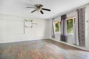 525 S Dexter Ave, Deland, FL 32720 - Photo 5