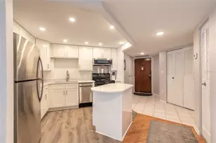 935 N Halifax Ave, Daytona Beach, FL 32118 - Photo 11