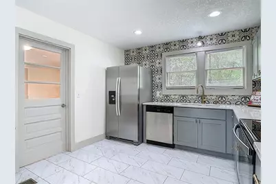 601 N Adelle Avenue, Deland, FL 32720 - Photo 5