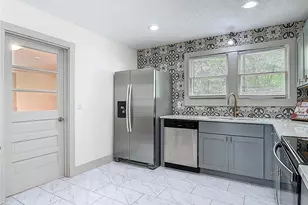 601 N Adelle Ave, Deland, FL 32720 - Photo 5