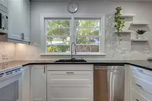 604 N Boston Ave, Deland, FL 32724 - Photo 9