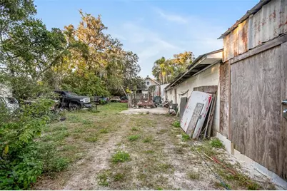 1430 E New York Avenue, Deland, FL 32724 - Photo 35