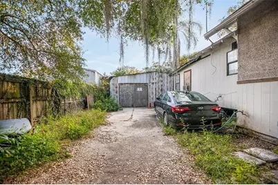 1430 E New York Avenue, Deland, FL 32724 - Photo 33