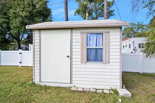 538 Gertrude Ln, South Daytona, FL 32119 - Photo 29