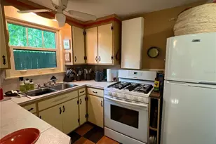 444 N Julia Ave, Deland, FL 32720 - Photo 9