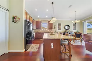 1104 Champions Dr, Daytona Beach, FL 32124 - Photo 7