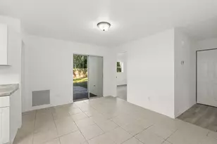 145 Oak Ridge Ave, Edgewater, FL 32132 - Photo 7