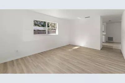 145 Oak Ridge Avenue, Edgewater, FL 32132 - Photo 11