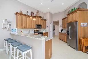 312 W Lake Victoria Cir, Deland, FL 32724 - Photo 17