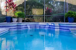 312 W Lake Victoria Cir, Deland, FL 32724 - Photo 7