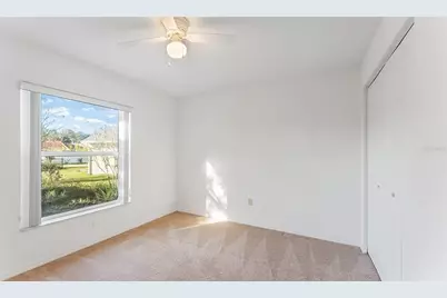 8 White Hurst Lane, Palm Coast, FL 32164 - Photo 13