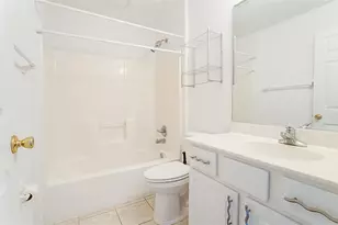 8 White Hurst Ln, Palm Coast, FL 32164 - Photo 15