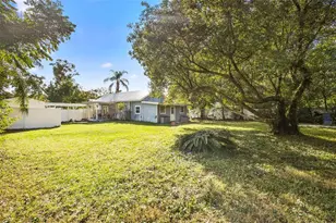 274 W Washington Ave, Lake Helen, FL 32744 - Photo 31