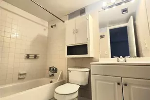 914 Lake Destiny Rd, Altamonte Springs, FL 32714 - Photo 9