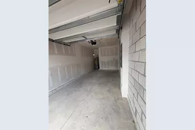 2212 Fluorescent Way, South Daytona, FL 32119 - Photo 33